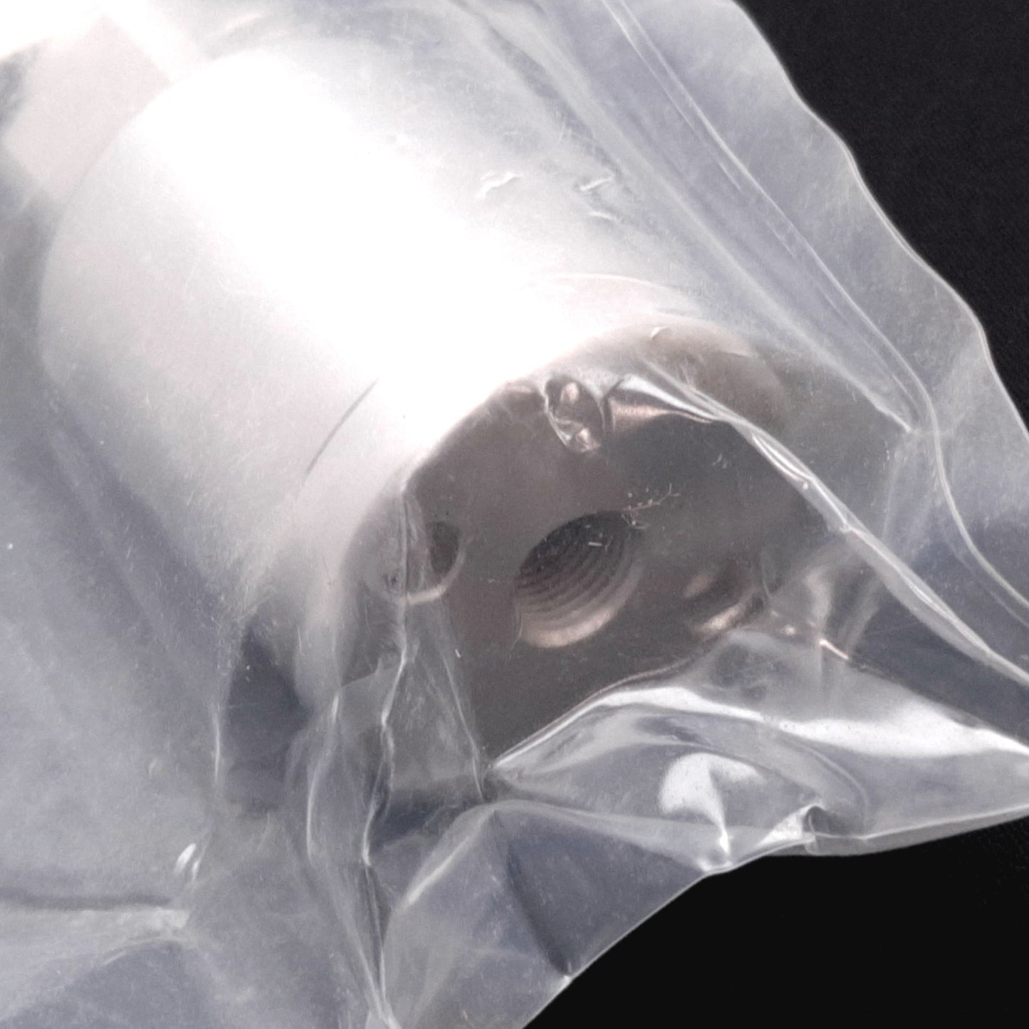 New Swagelok 6LVV-DPBW4-P-C Diaphragm Valve, NC Actuator, 1/4" Tube Butt Weld