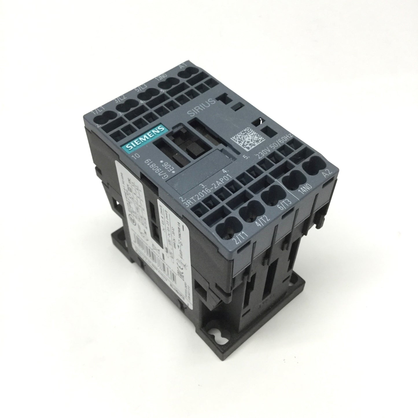 Used Siemens 3RT2016-2AP01 Sirius Power Contactor 230VAC Coil, 600VAC 20A, 3-Pole S00
