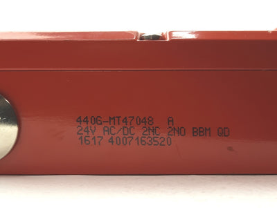 Used Allen-Bradley 440G-MT47048 Guardmaster Safety Interlock Switch 2NC 2NO 24VAC/DC
