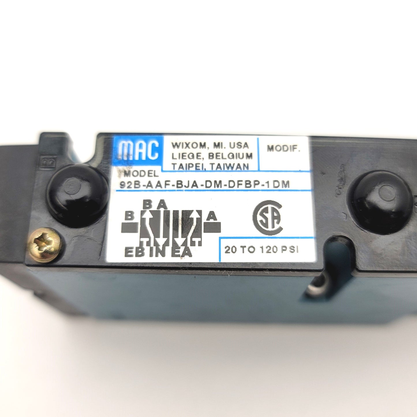 Used MAC 92B-AAF-BJA-DM-DFBP-1DM Plug In Solenoid Valve 20-120psi, 24VDC
