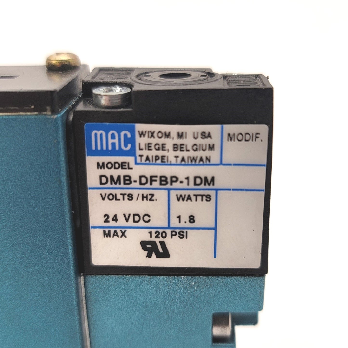 Used MAC 92B-AAF-BJA-DM-DFBP-1DM Plug In Solenoid Valve 20-120psi, 24VDC