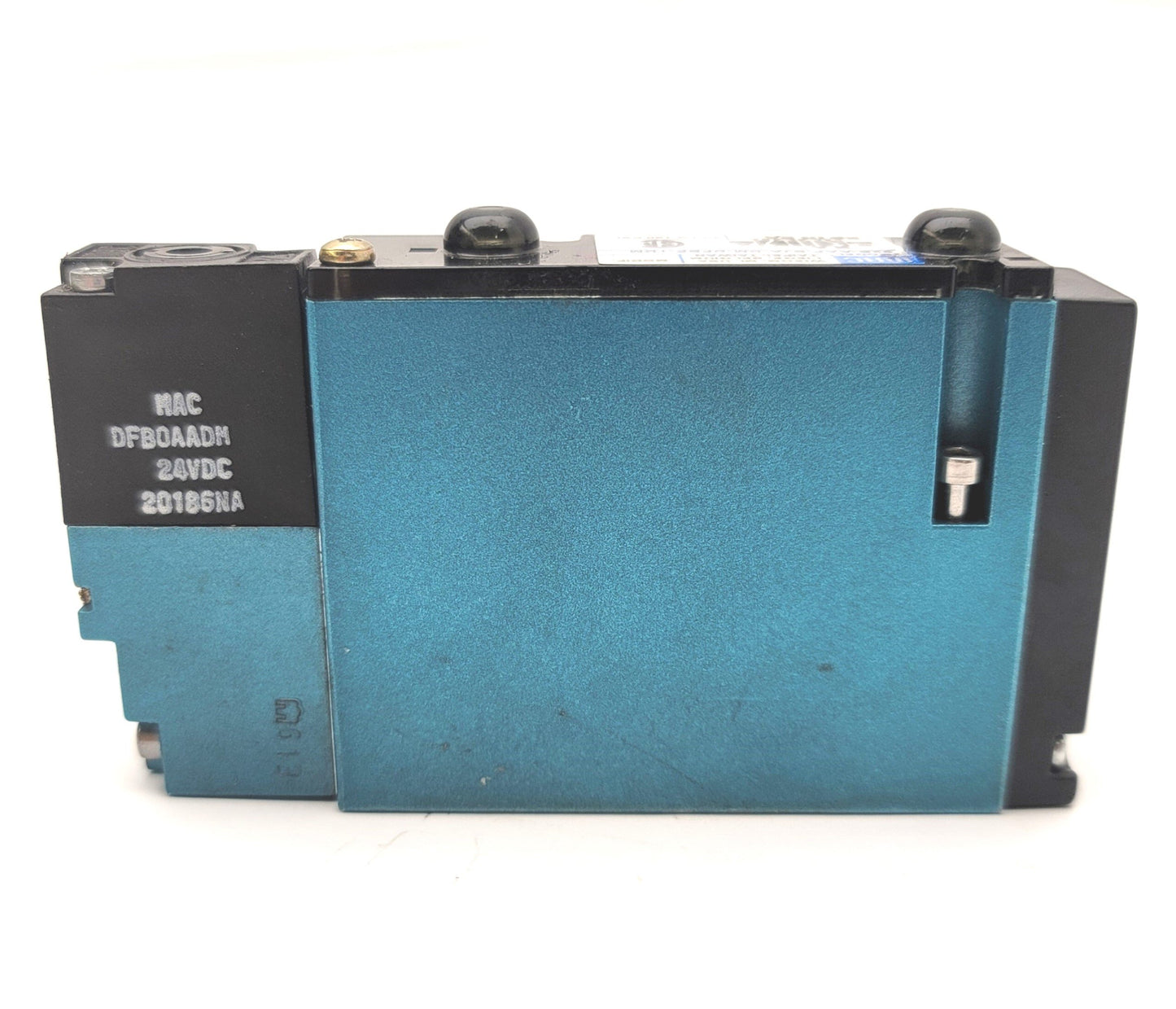 Used MAC 92B-AAF-BJA-DM-DFBP-1DM Plug In Solenoid Valve 20-120psi, 24VDC