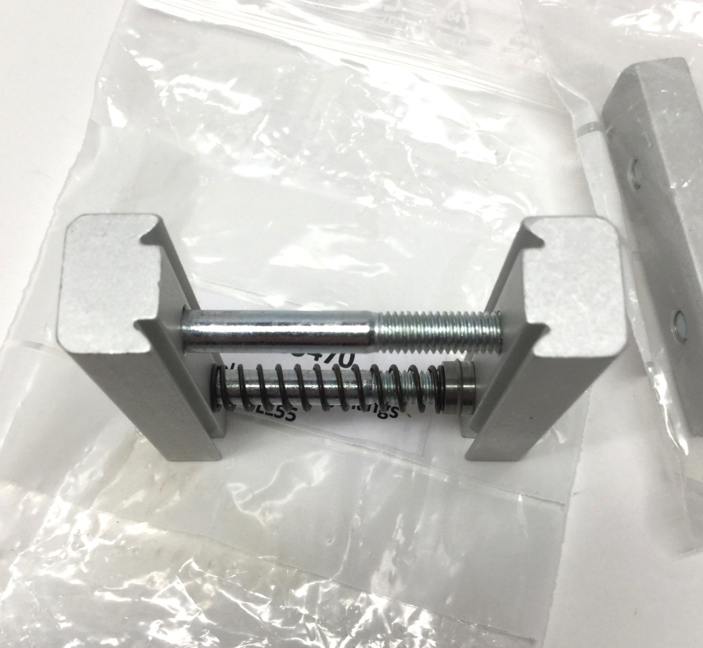 New – Open box Lot of 2 Montratec Montech SLL-55-40 Montrac Heavy Load Dovetail Clamp Element