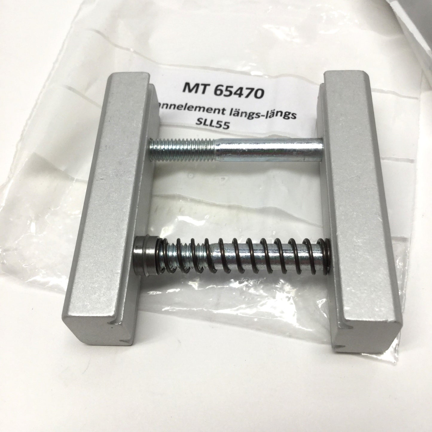 New – Open box Lot of 2 Montratec Montech SLL-55-40 Montrac Heavy Load Dovetail Clamp Element