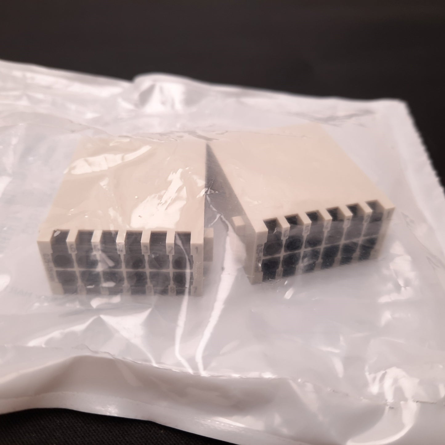 New Pack of 2 Harting 09140122632 Han DD Quick Lock Module 250V 10A 12 Contacts Male