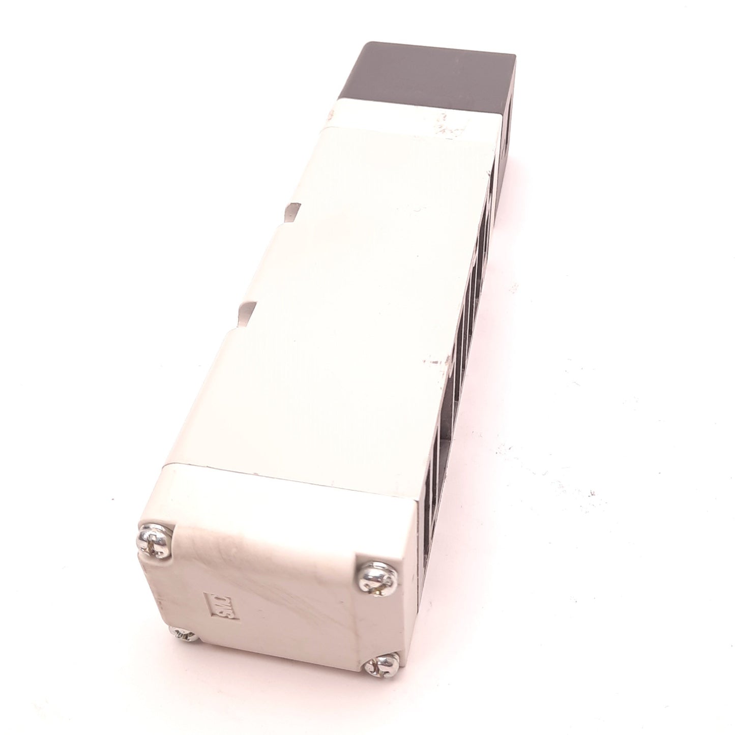 New SMC VQC5101-5 Solenoid Valve 2 Position Single Action 24VDC, 0.2-1.0MPa