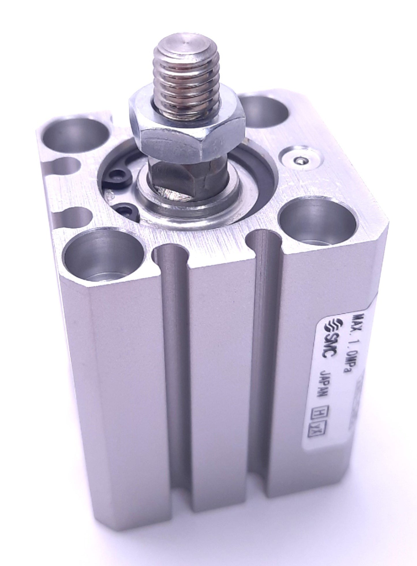 New SMC RQB20-15M Pneumatic Cylinder 20mm Bore 15mm Stroke, Male Rod End