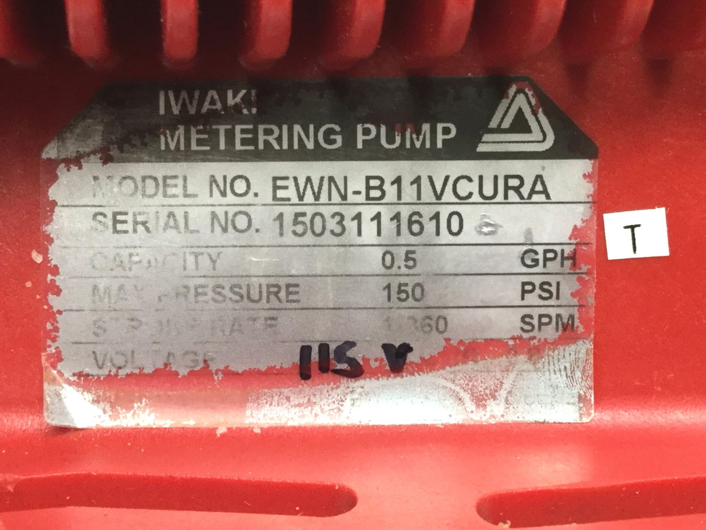 Used Iwaki EWN-B11VCURA Metering Pump & Drive Controller 150psi, 0.5GPH, 115VAC