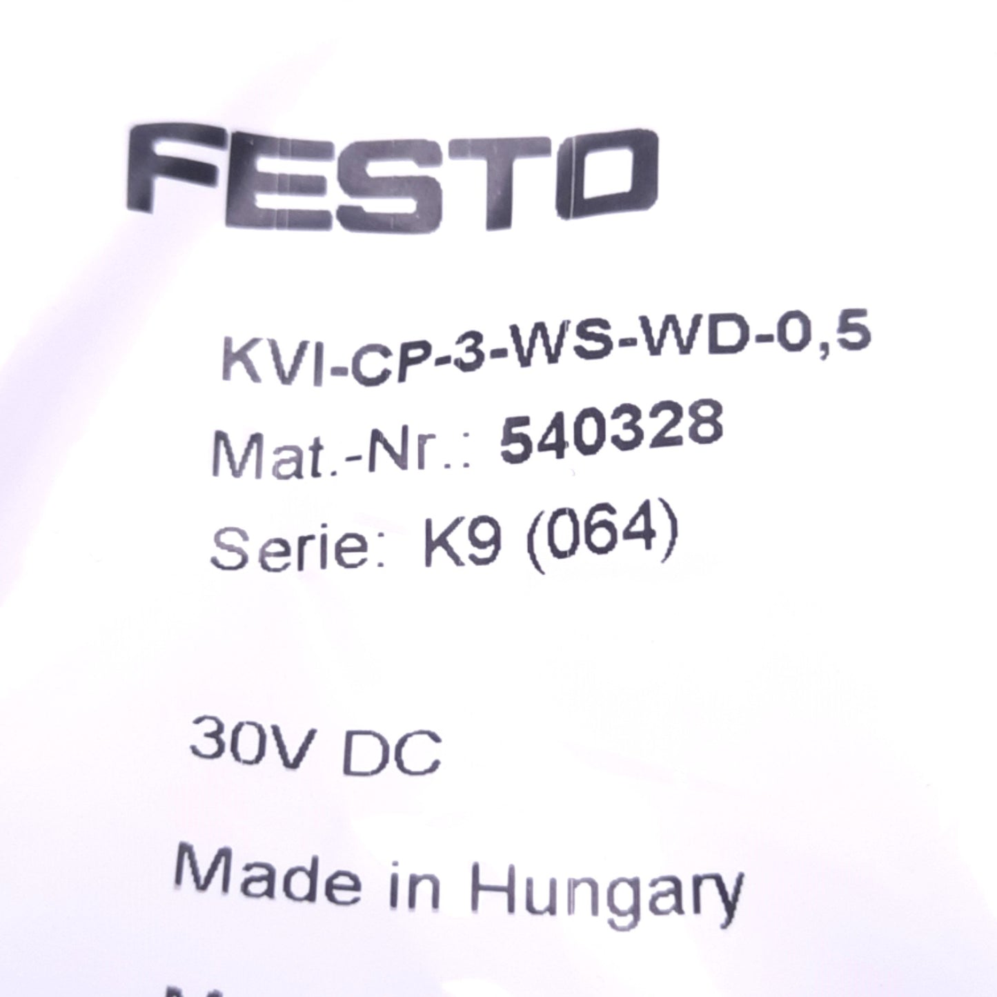 New Festo KVI-CP-3-WS-WD-0.5 Ninety Degree Connection Cable M9 5-Pin, 0.5m, 540328