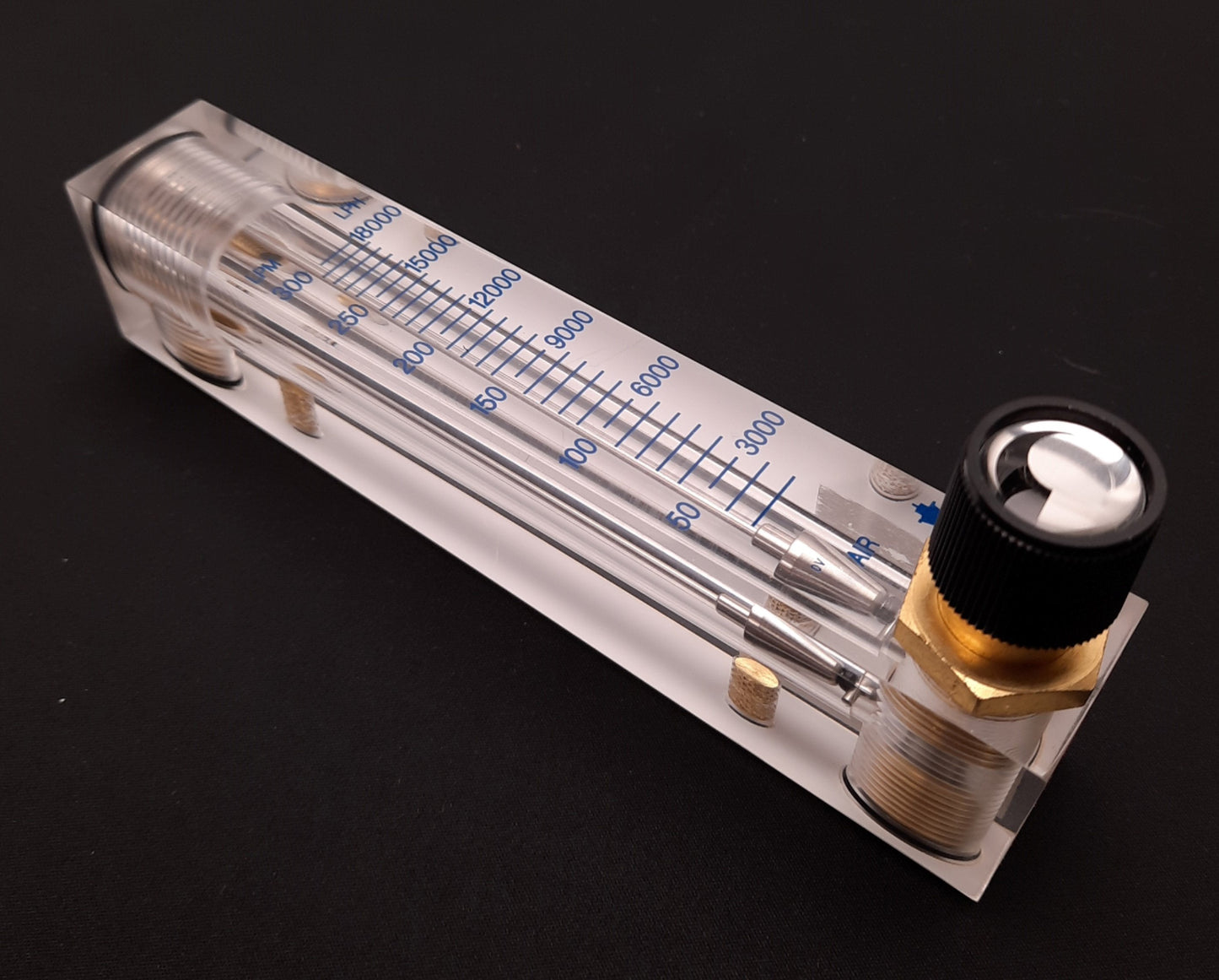 New Omega FL-2064 Acrylic Variable Area Flow Meter 30-300LPM 1/4" NPT 100PSI