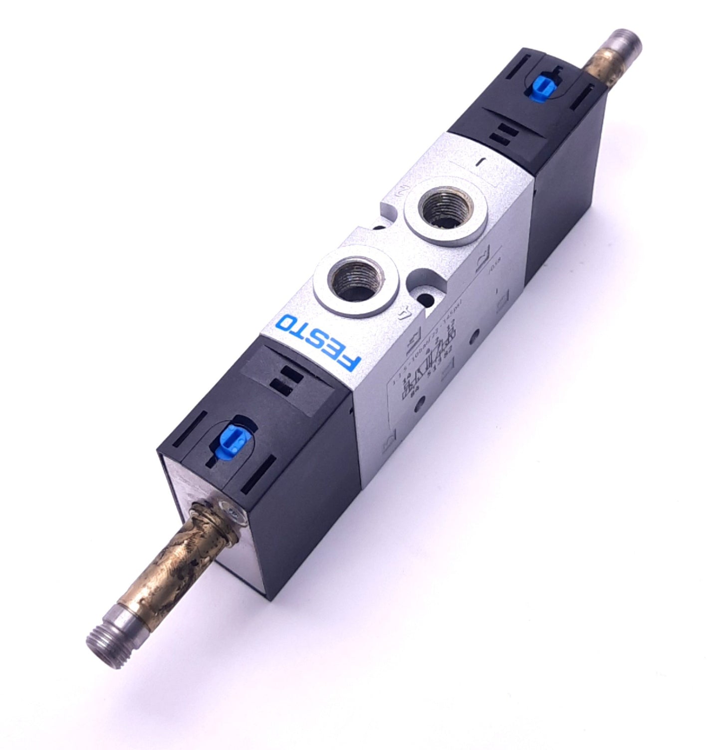 Used Festo VUVS-L20-B52-D-G18-F7 Solenoid Valve 5/2 Bistable, 700 L/Min, 1.5-10Bar