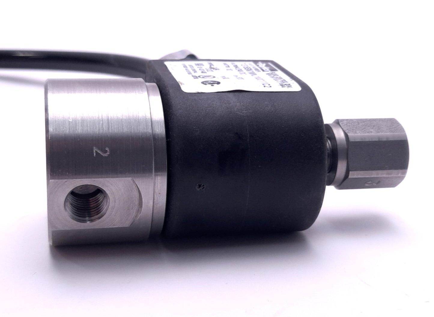 Used Parker 71315SN1MNJ1N0C111C2 Skinner Solenoid Valve 1/8" NPT, 3-Way, NC, 24vDC