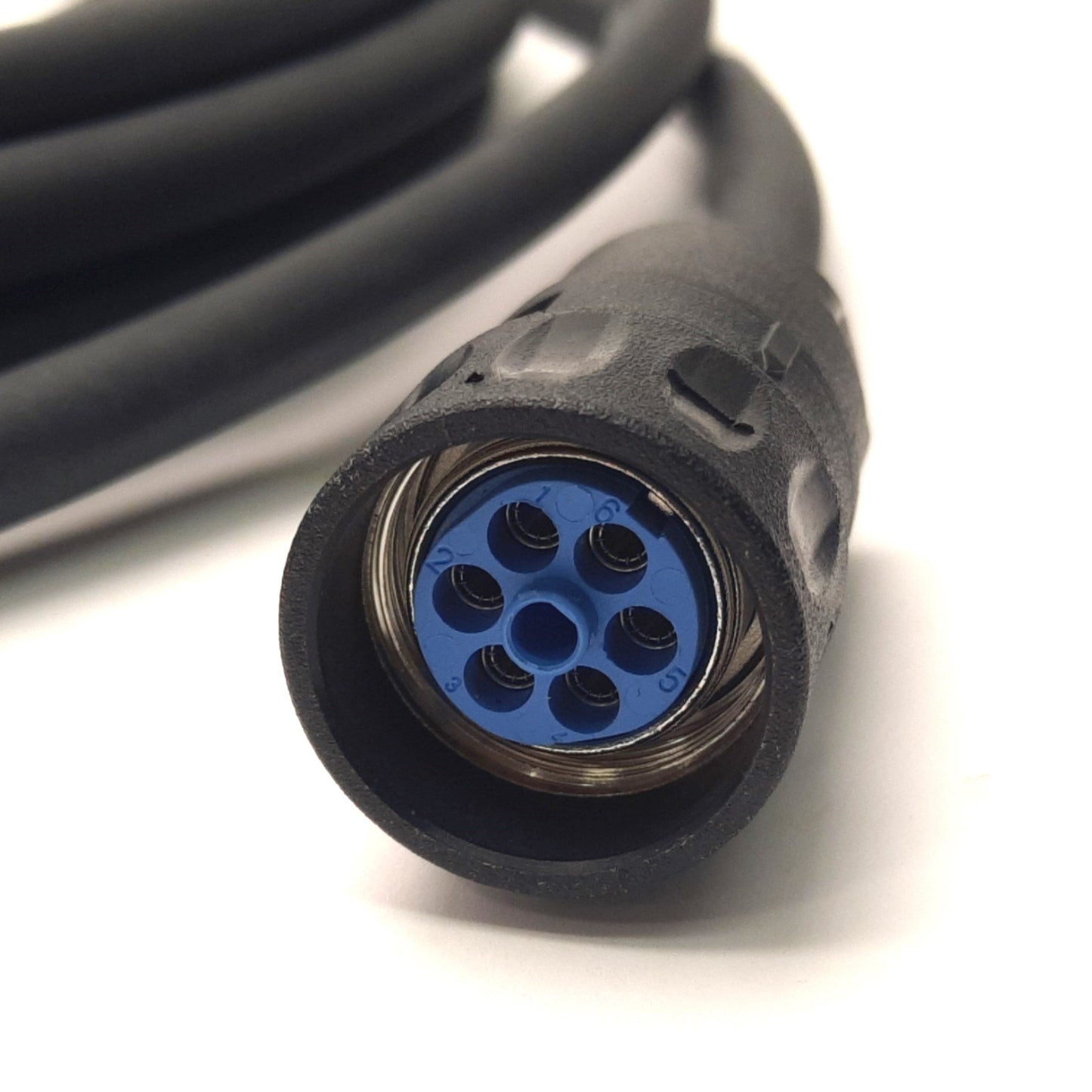 New Omron R88A-CAWB010S-DE Linear Motor Cable, 10m Length, G5 w/ Brake 230v 200-750W