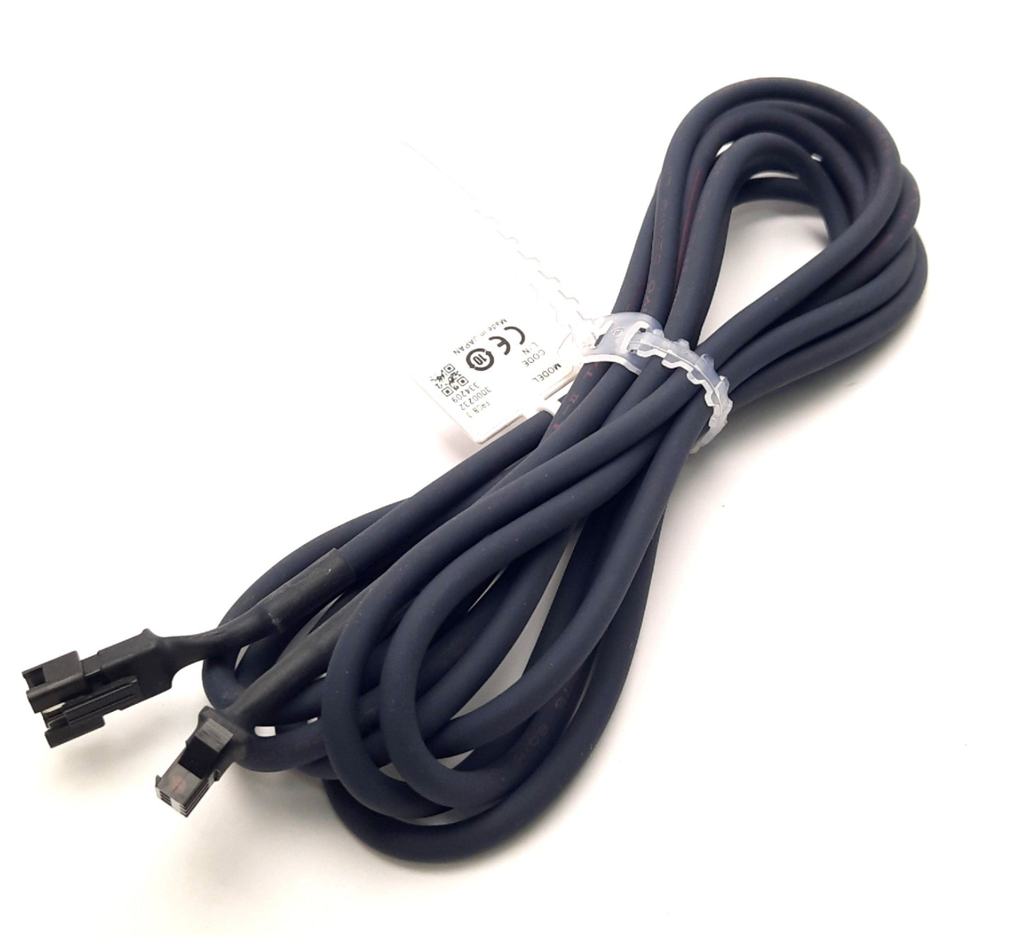 New Omron CCS-FRCB-3 Robot Power Cable Series PB-F, 3 Pin, 24v DC, 3m Length