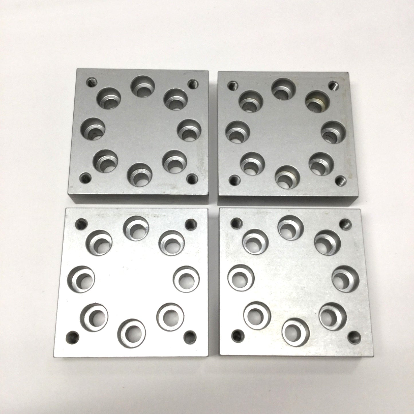 Used Lot of 4 80/20 2407 Aluminum Leveling Caster Base Plate 3" x 3" x .75" 15 Series