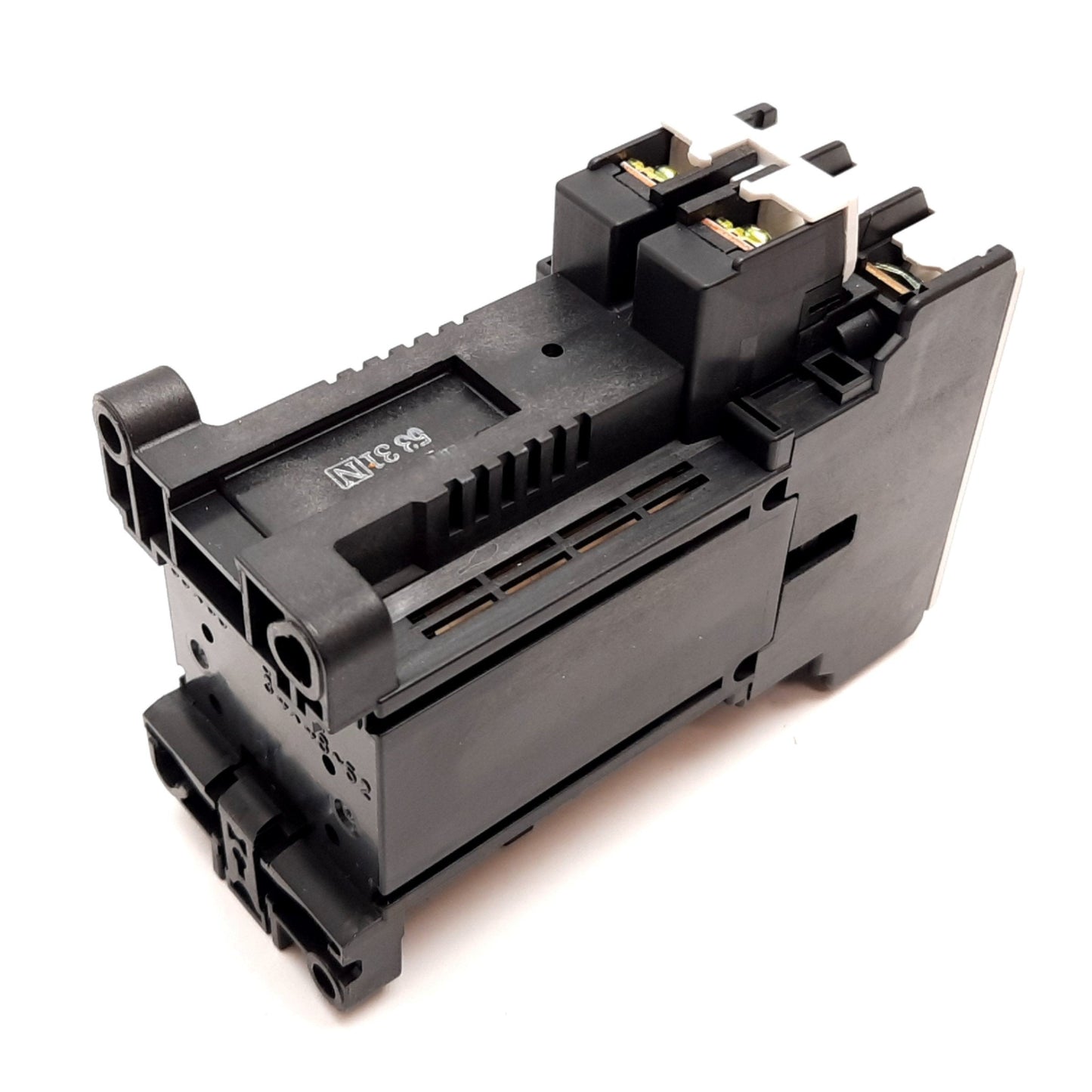 Used Fuji Electric SC-E05/G Contactor, 3-Pole, Coil: 24VDC, Rating: 690V 32A
