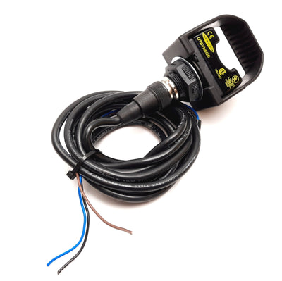 Used Banner OTBVN6QD Opto-Touch Momentary Action Button 10-30VDC W/ Cable & Guard