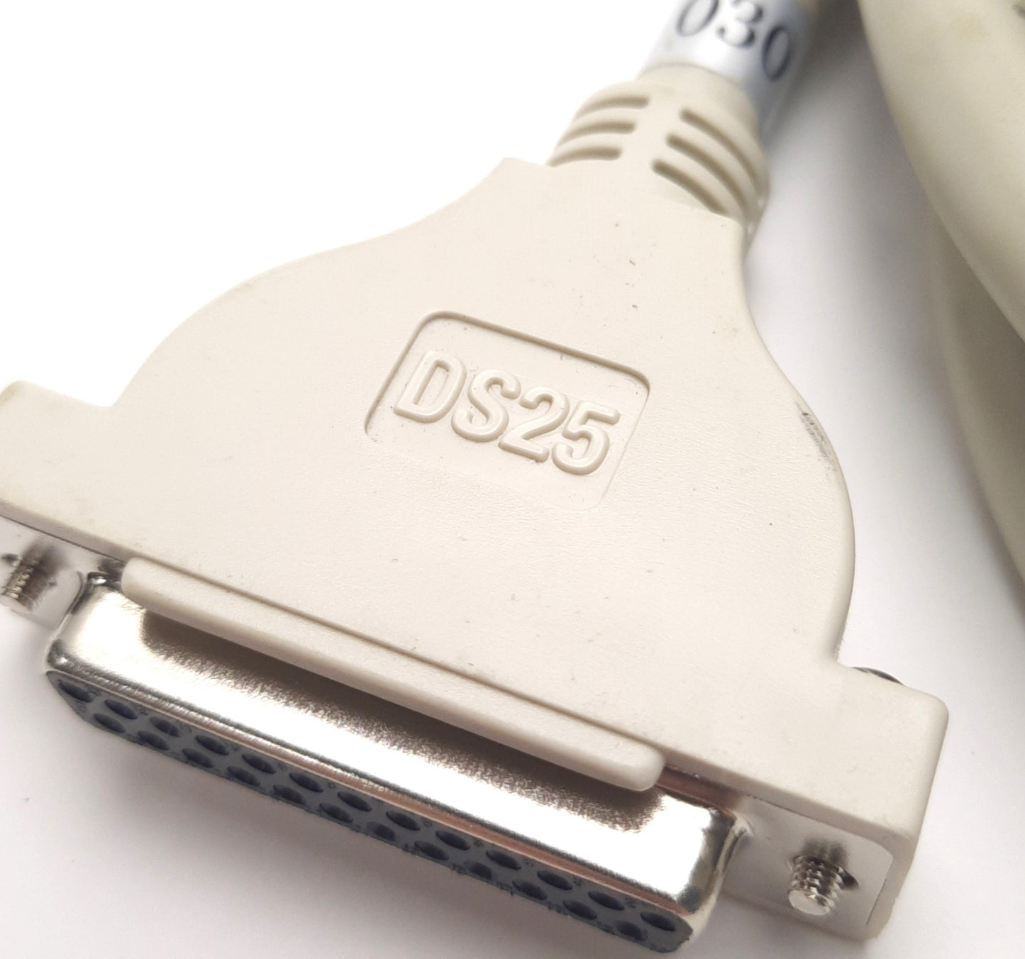 Used SMC AXT100-DS25-030 D-Sub Cable for Manifolds, DB25F to 5-Pin Circular, 3m