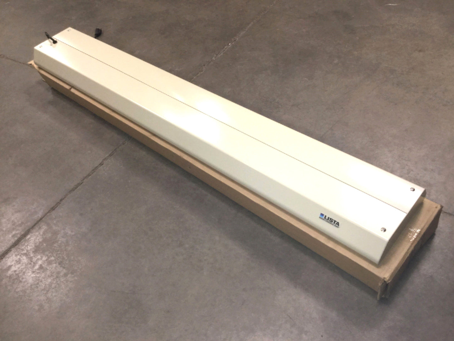 New Lista 8655-1 Dual Fluorescent Lamp Workbench Light Fixture, T8 Ballast, 60" L