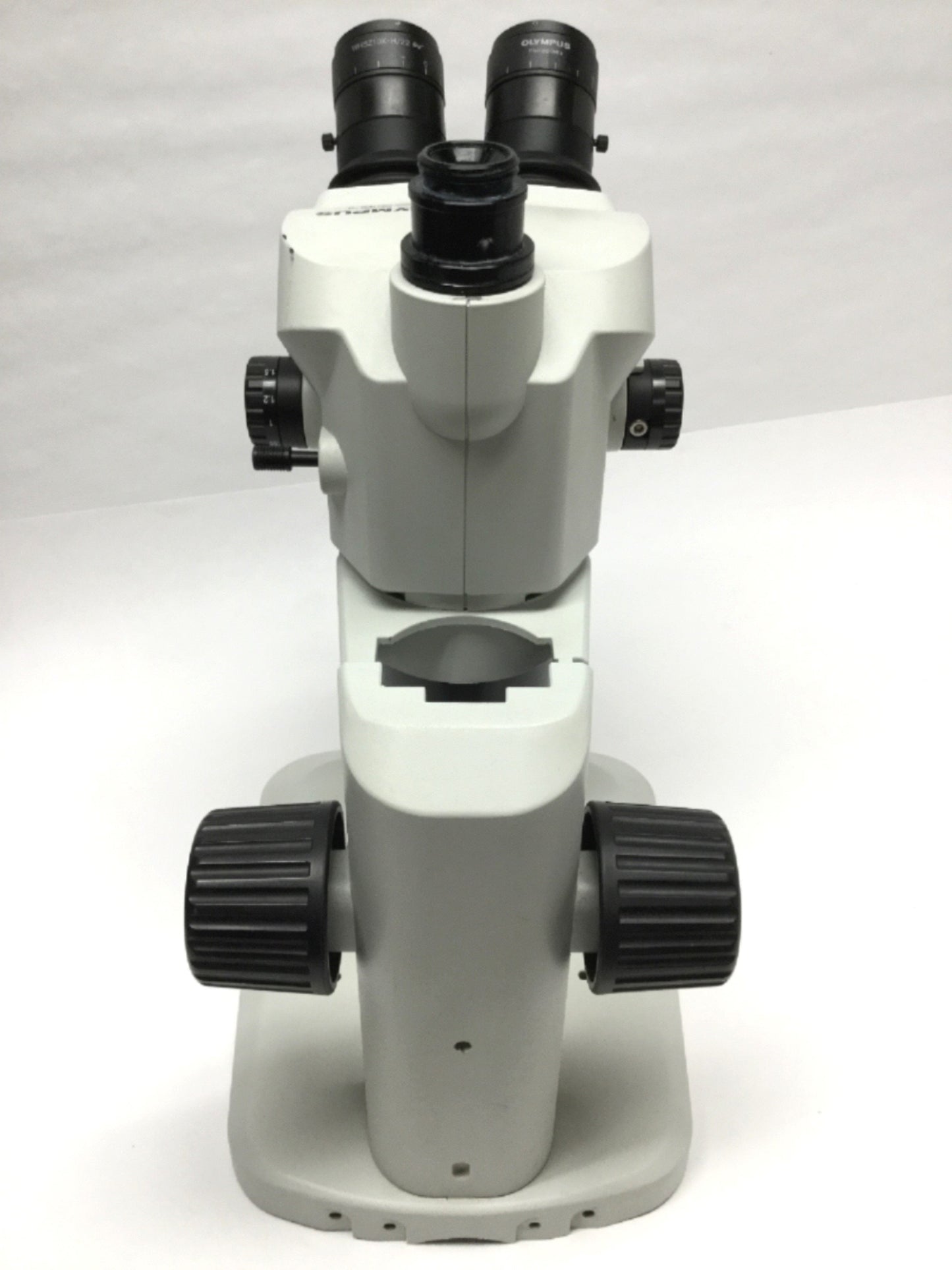 Used Olympus SZ61TR Trinocular Stereo Microscope 0.67-4.5x Zoom w/10X Eyepieces