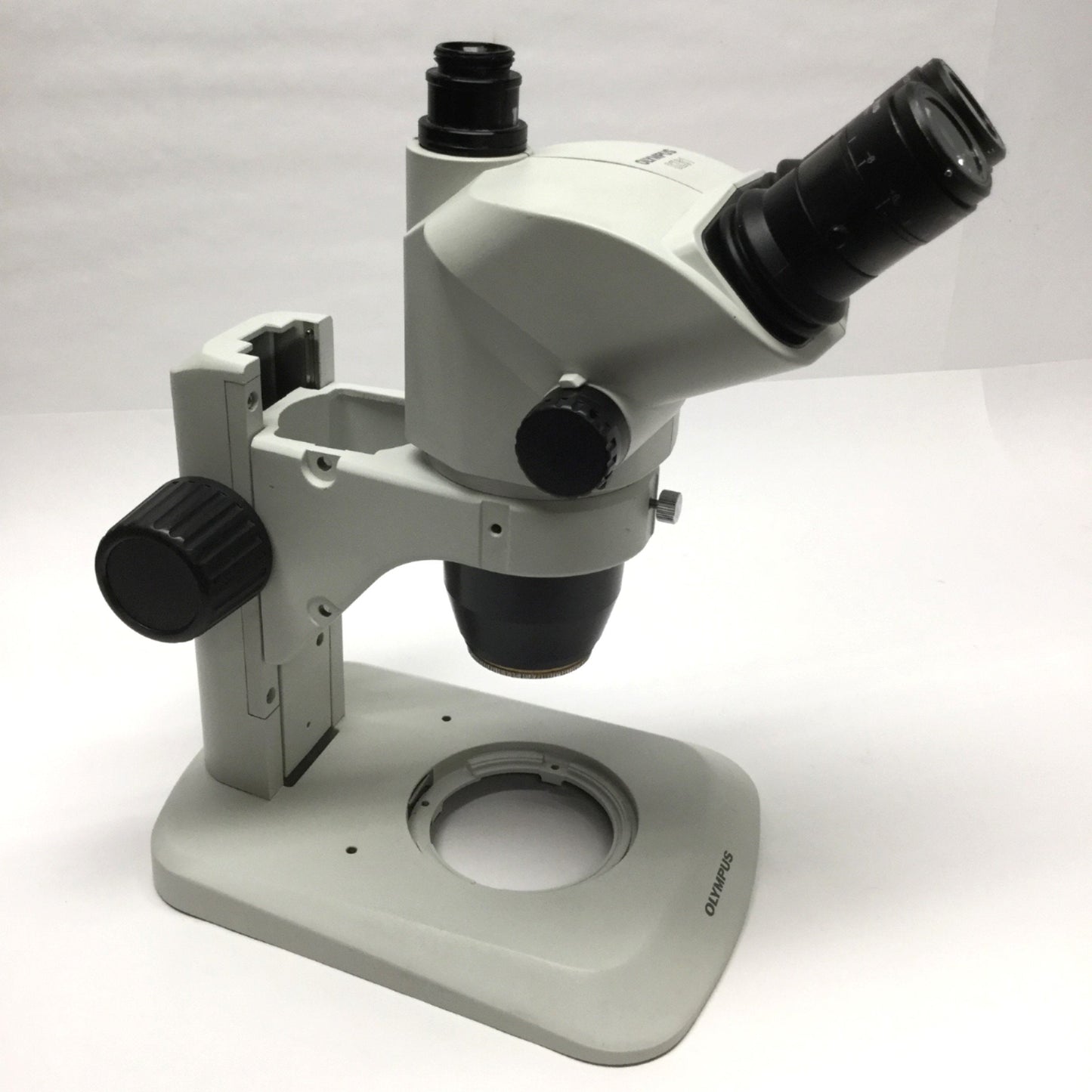 Used Olympus SZ61TR Trinocular Stereo Microscope 0.67-4.5x Zoom w/10X Eyepieces