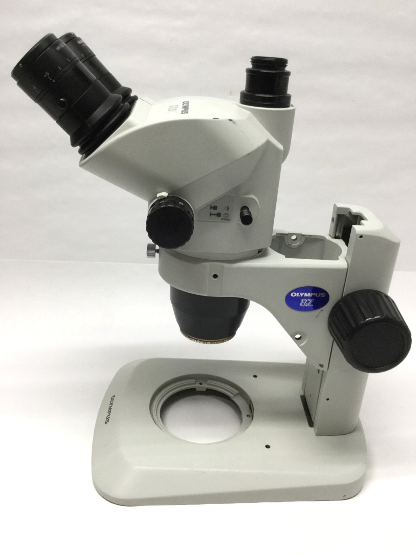 Used Olympus SZ61TR Trinocular Stereo Microscope 0.67-4.5x Zoom w/10X Eyepieces