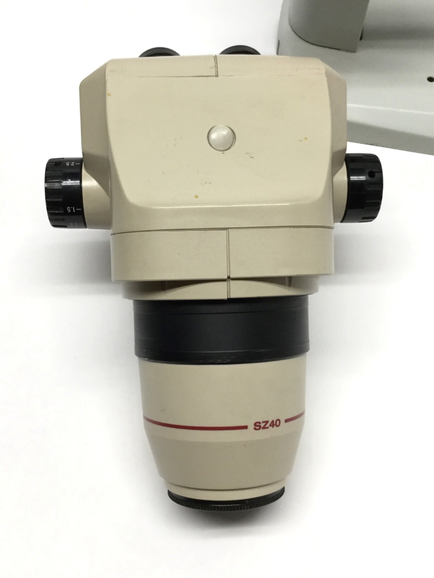 Used Olympus SZ4045 Binocular Stereo Microscope 0.67-4X Zoom w/ 10X Eyepieces & Stand