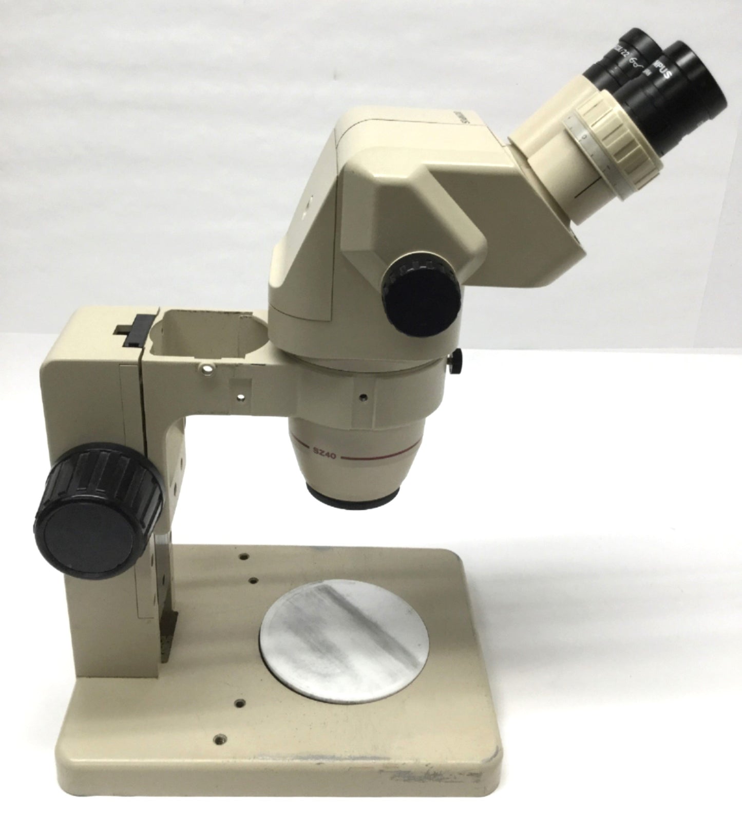 Used Olympus SZ4045 Binocular Stereo Microscope 0.67-4X Zoom w/ 10X Eyepieces & Stand