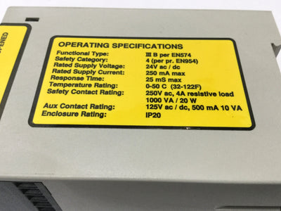 Used Banner AT-FM-2A DUO-TOUCH Two-Hand Control Safety Relay Module, 24V AC/DC 250mA