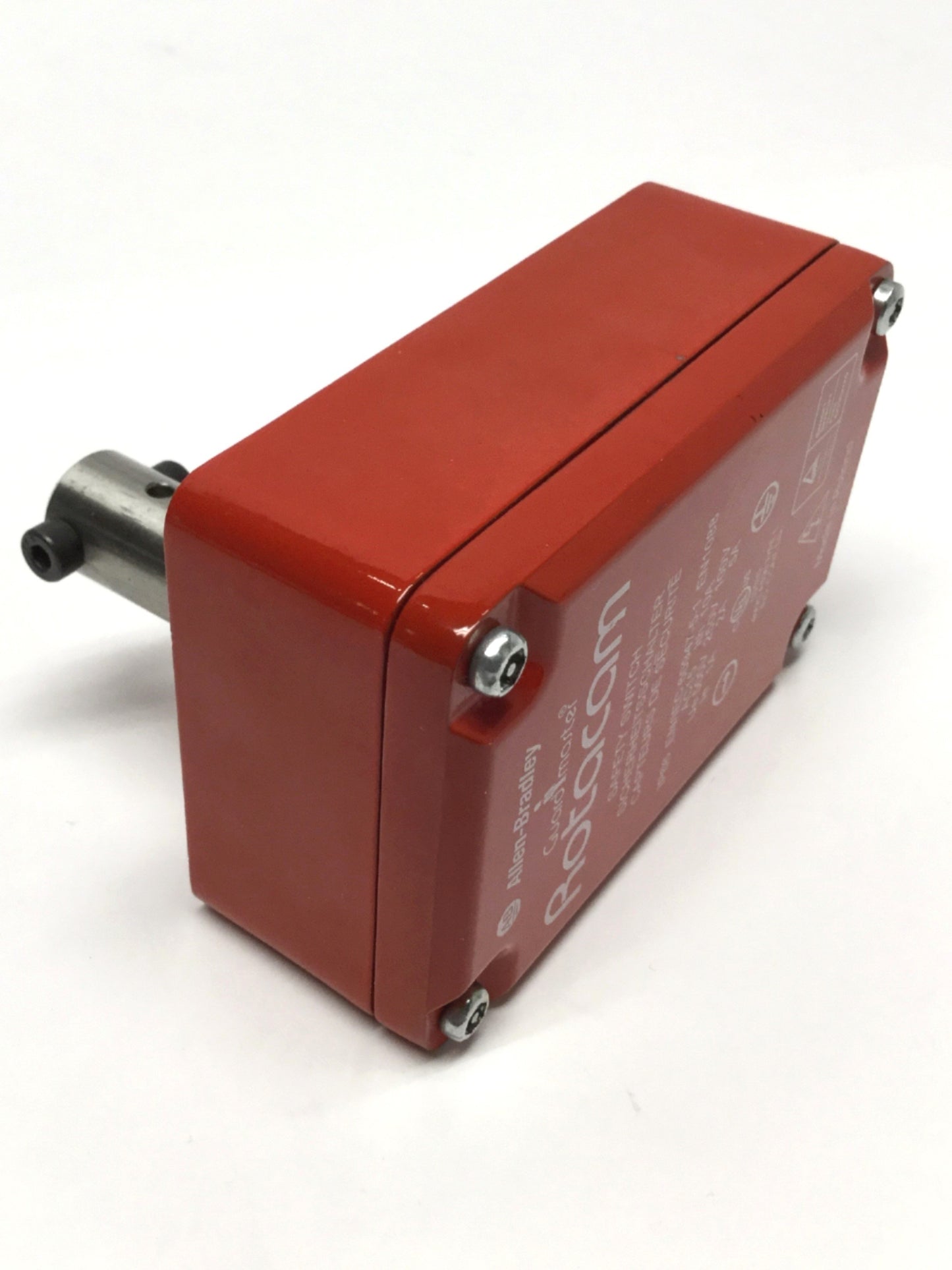 Used Allen Bradley 440H-R03111 Rotacam Safety Interlock Hinge Switch 2NC-1NO Ø16mm