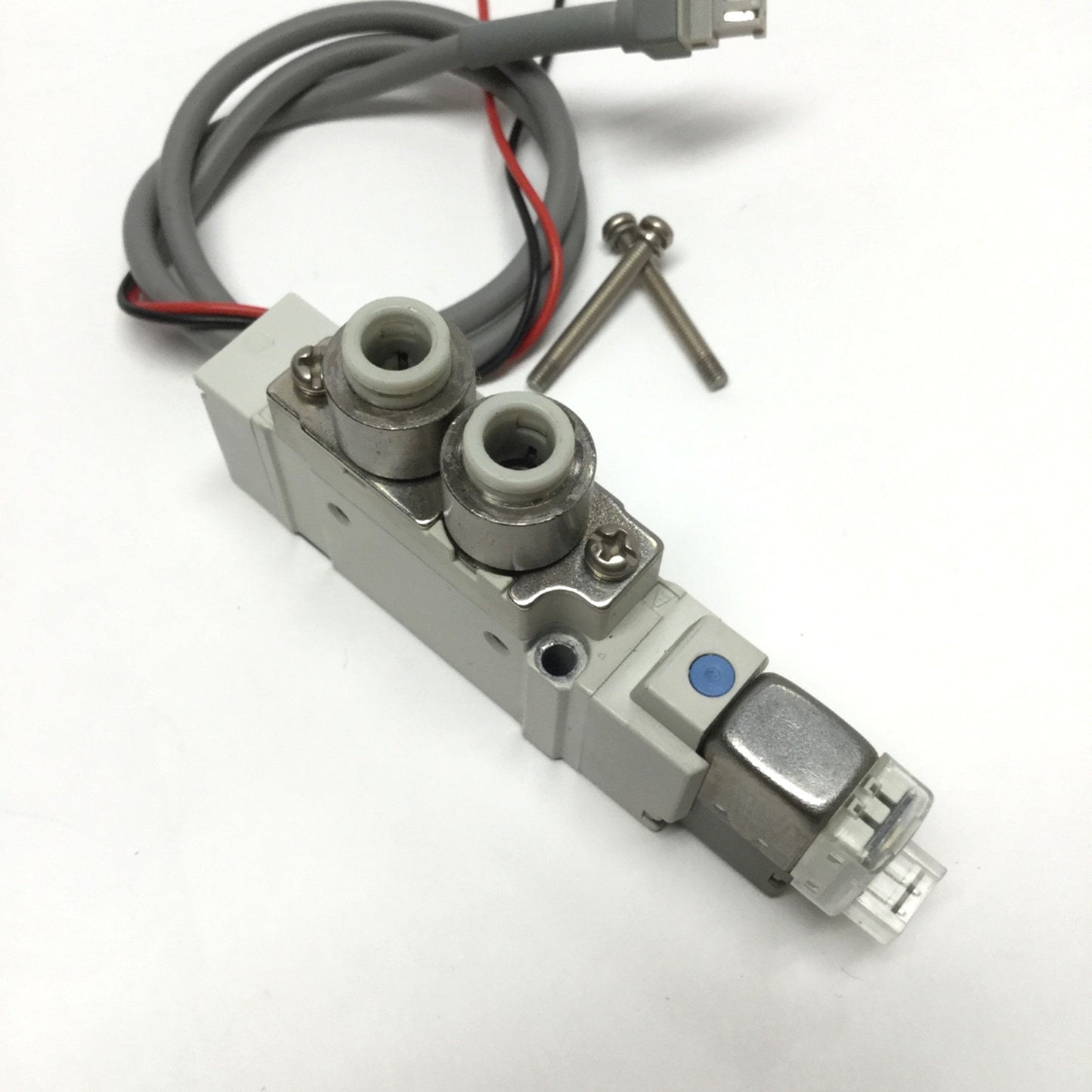 Used SMC SY5120-5LOU-C6F-Q Pneumatic Solenoid Valve, 5-Port 2-Position, 24VDC Coil