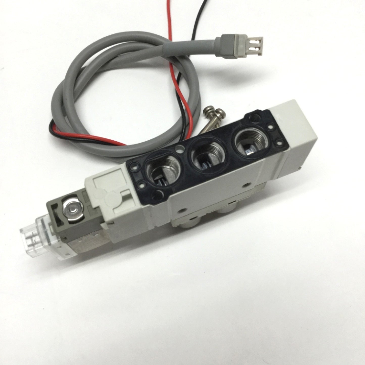 Used SMC SY5120-5LOU-C6F-Q Pneumatic Solenoid Valve, 5-Port 2-Position, 24VDC Coil