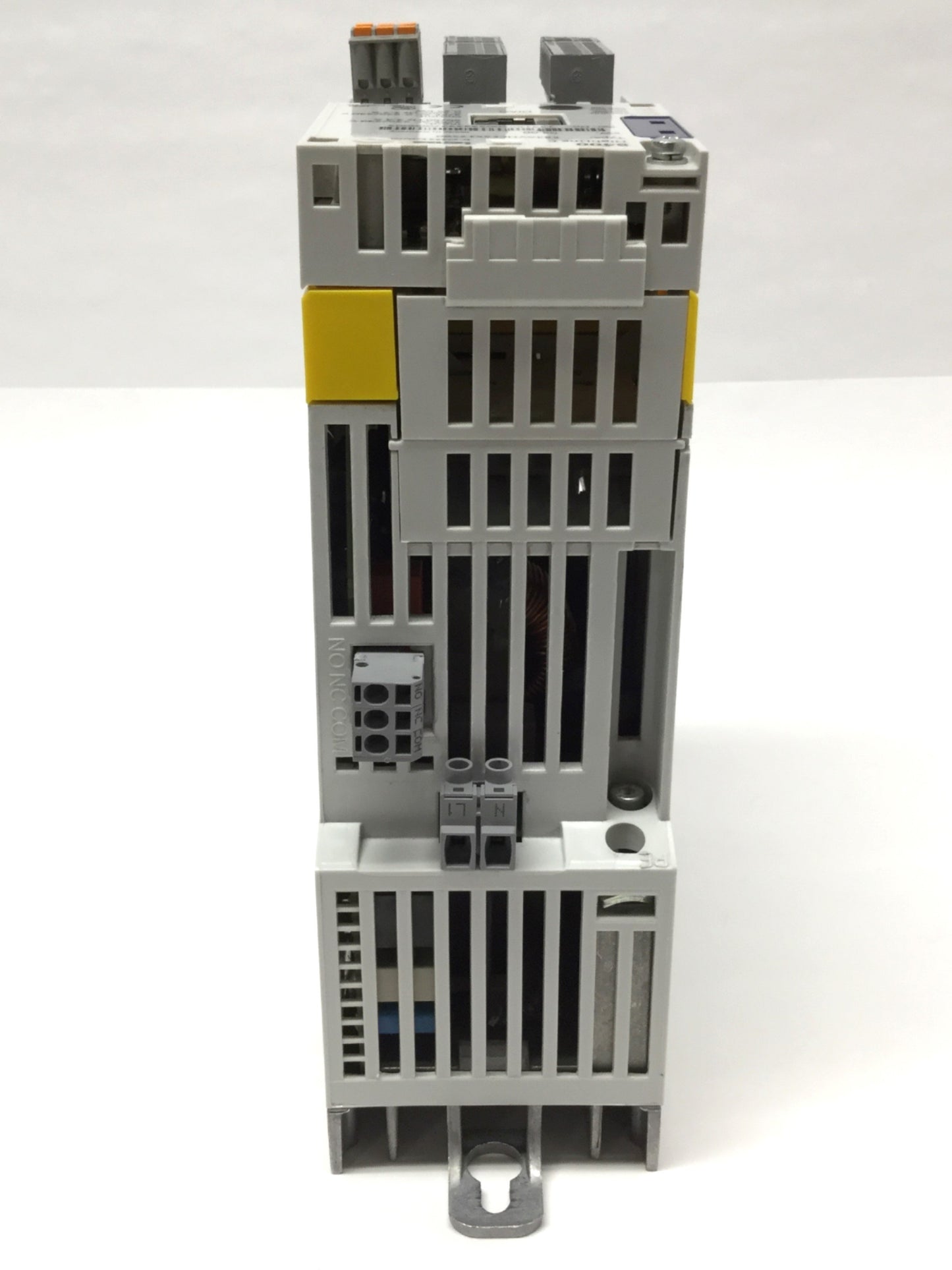 Used Lenze E84AVHCE2512SB0 8400 HighLine C Frequency Inverter Drive 230VAC 0.25kW