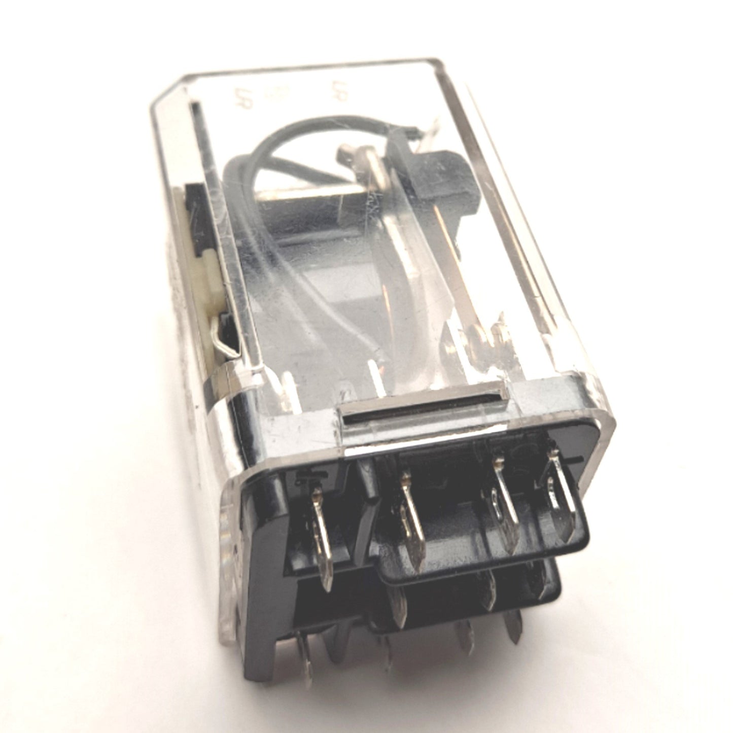 Used Potter & Brumfield KUP-14A15-120 Relay Coil: 120VAC Contact: 250VAC 10A 3PDT