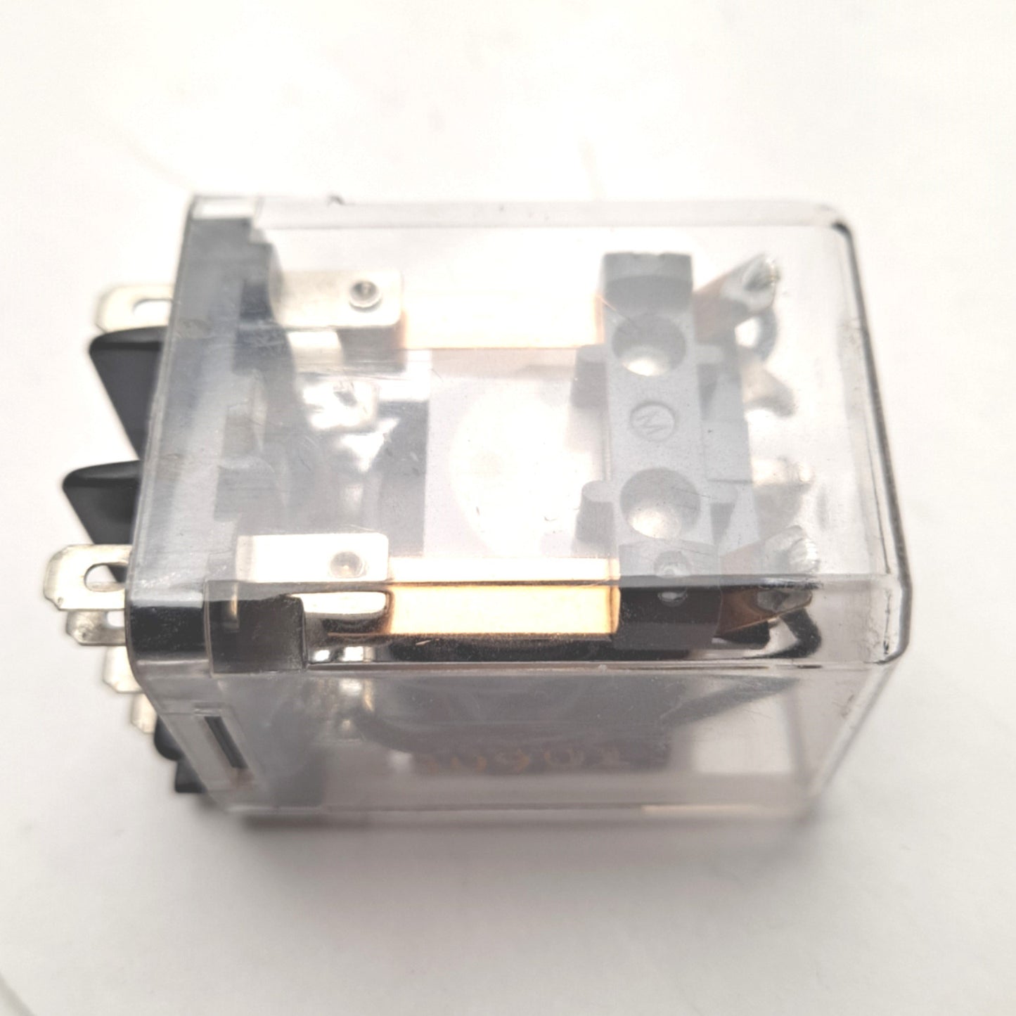 Used Lot of 2 Potter & Brumfield KUP-11D15-24 Relay Coil: 24VDC Contact: 240VAC 10A