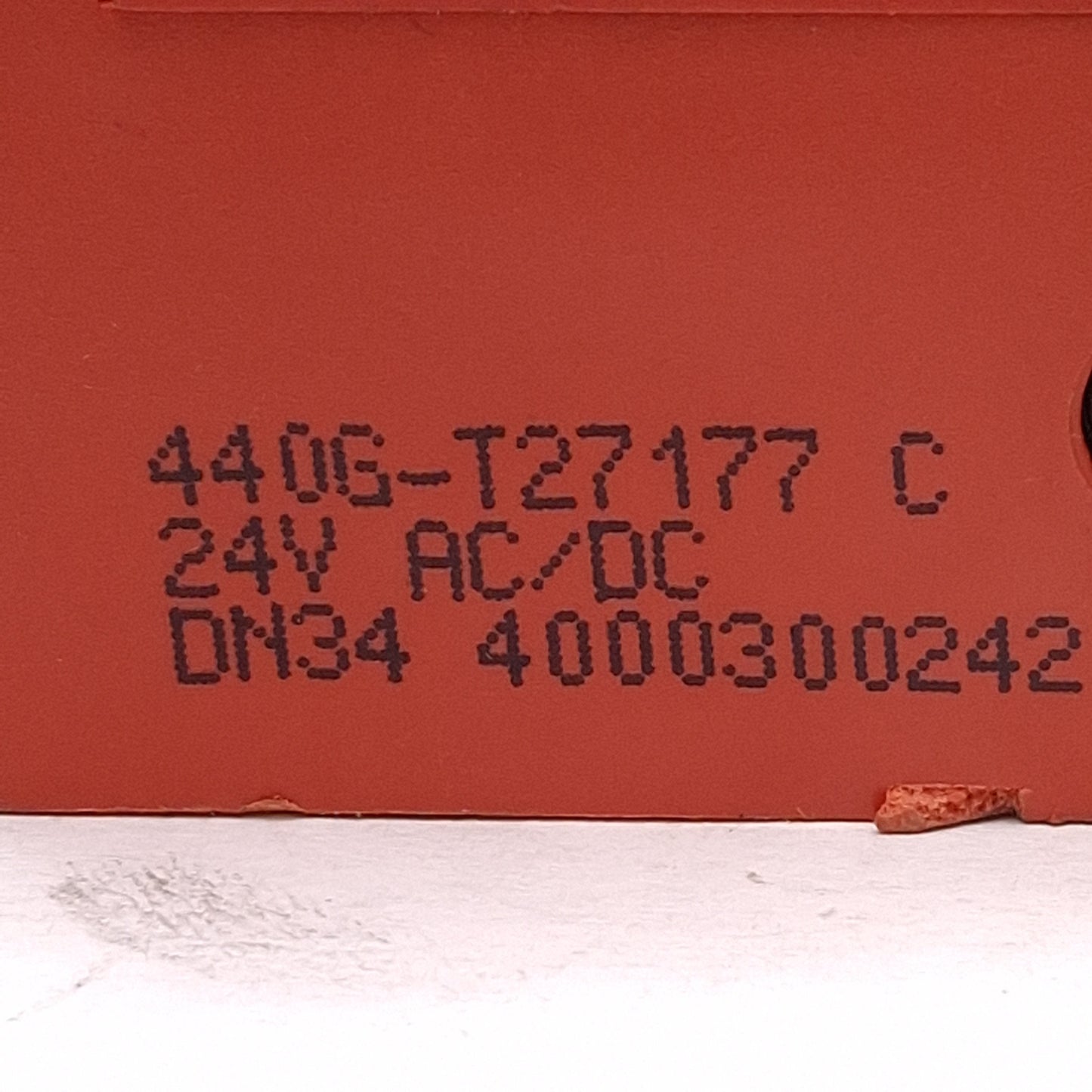 Used Allen Bradley 440G-T27177 TLS-GD2 Guardmaster Safety Interlock 2x NC 1x NO 24V