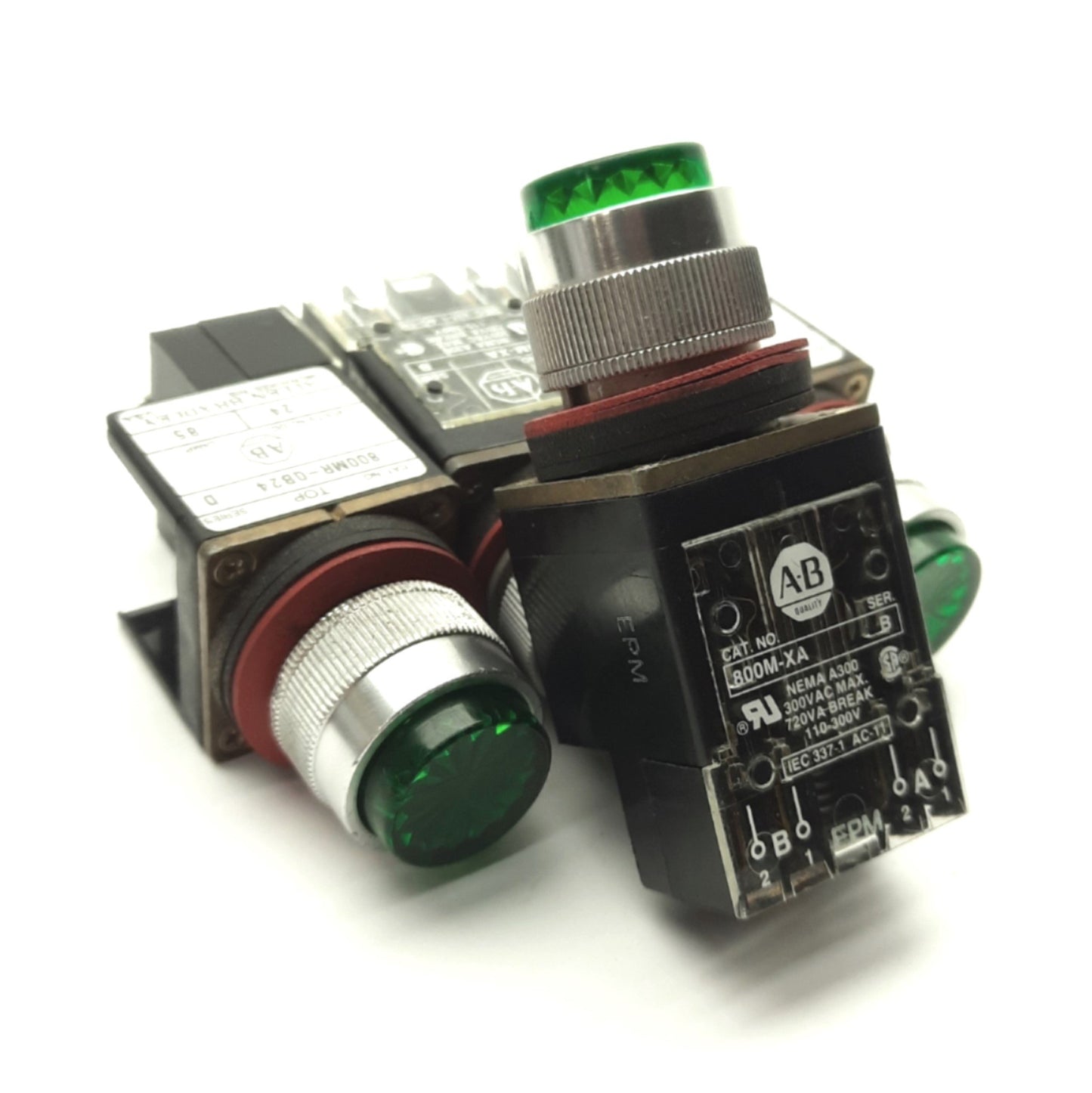 Used Lot of 4 Allen Bradley 800MR-QB24 Illuminated Momentary Push Button, NO/NC, 24V