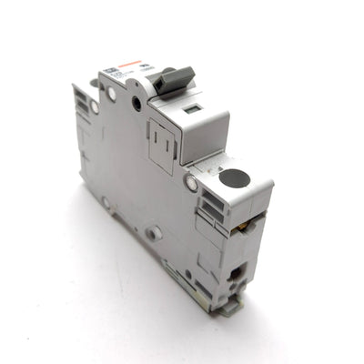 Used Cutler Hammer WMS1C20 Circuit Breaker, 1-Pole, C-Curve, 20A 240VAC, DIN Rail