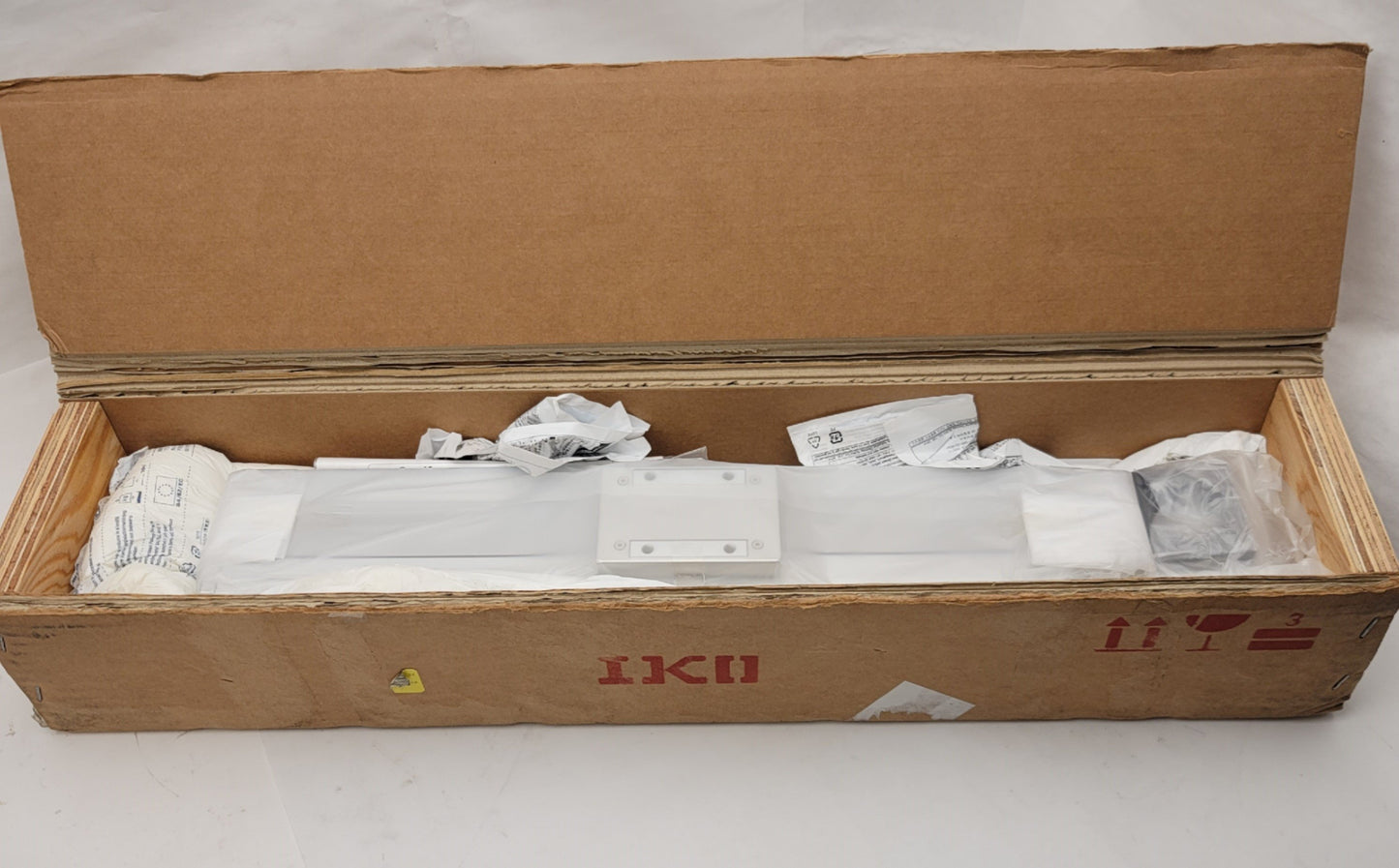 New IKO TC86EB440/AT500105 TC-EB Cleanroom Precision Linear Actuator, 300mm Stroke