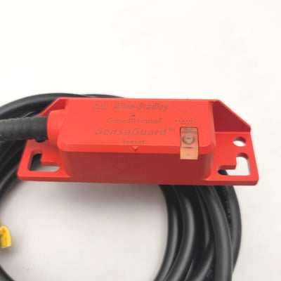 Used Allen Bradley 440N-Z21SS2A Ser A Non-Contact Safety Switch, 24VDC, 3x PNP