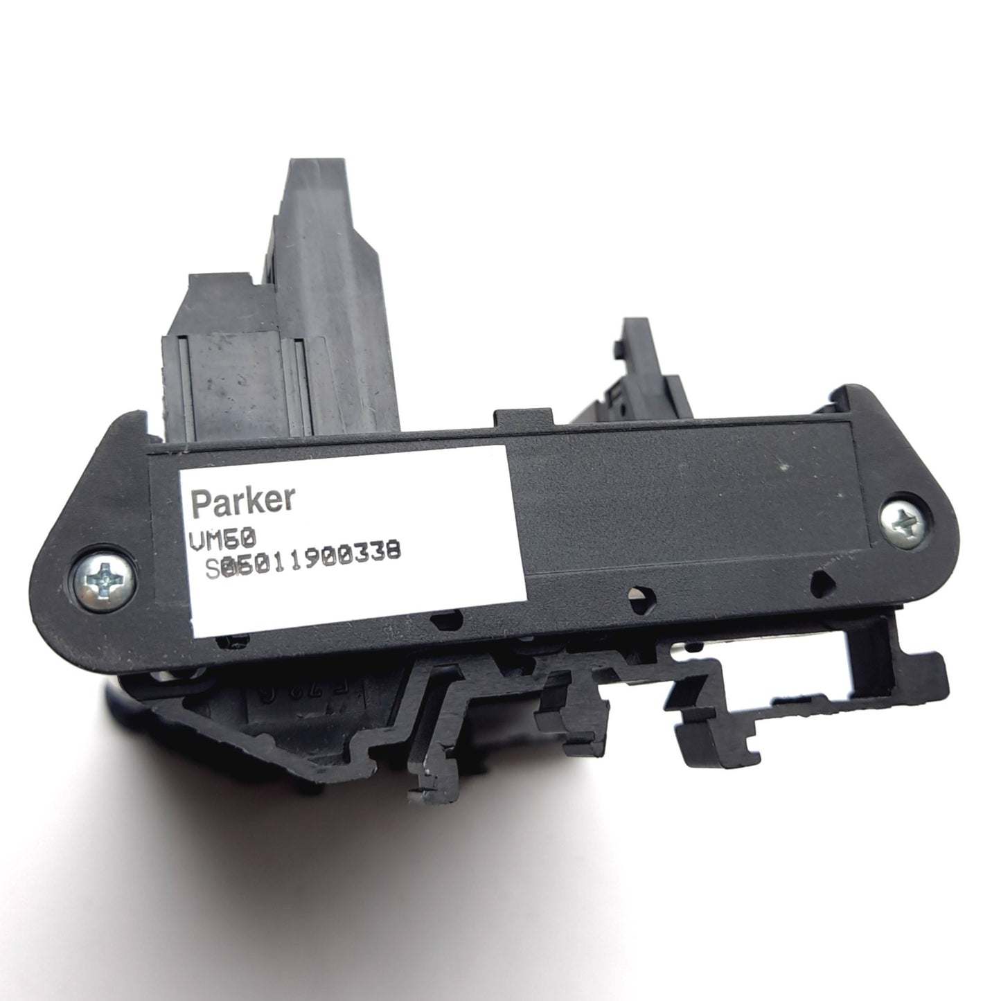 Used Parker VM50 Breakout Board, 50-Pin to Screw Clamp Terminals, DIN Rail Mounting