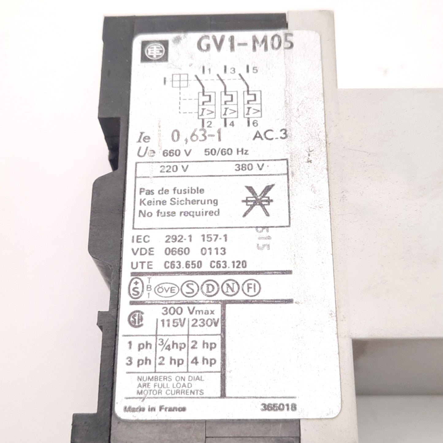 Used Telemecanique GV1-M05 Motor Protection Switch 3-Pole 300V Max, 0.63-1A