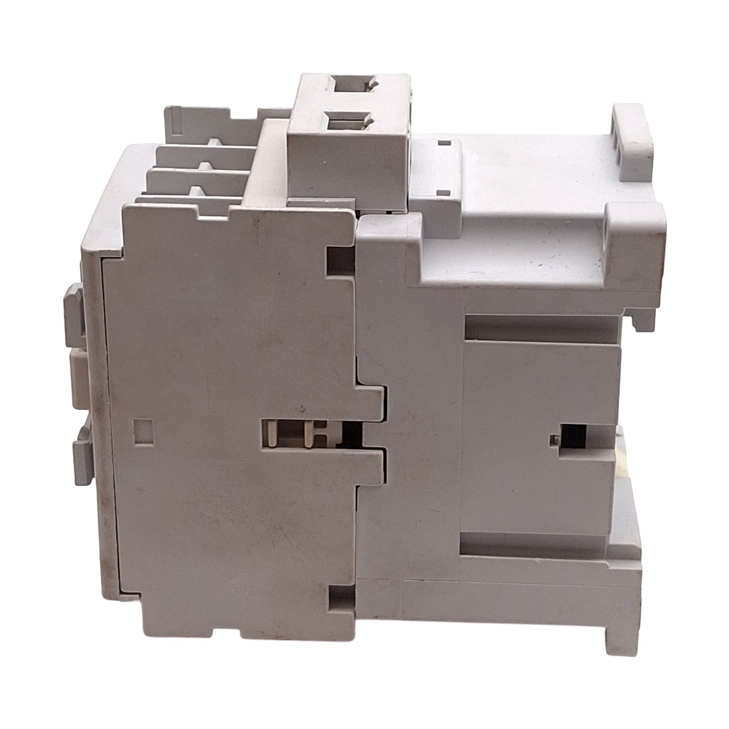 Used Allen Bradley 100-C23D10 IEC Contactor 3-Phase, 600V 30A, 110/120V AC Coil