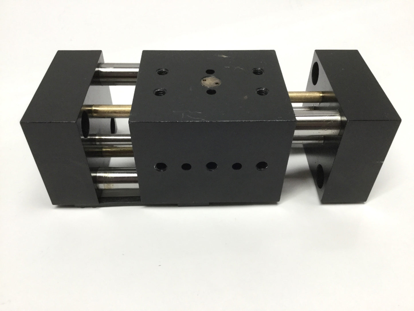 Used AGI AGW-500-1 Wide Body Parallel Jaw Pneumatic Gripper 1.5" Stroke, 120psi, 84lb