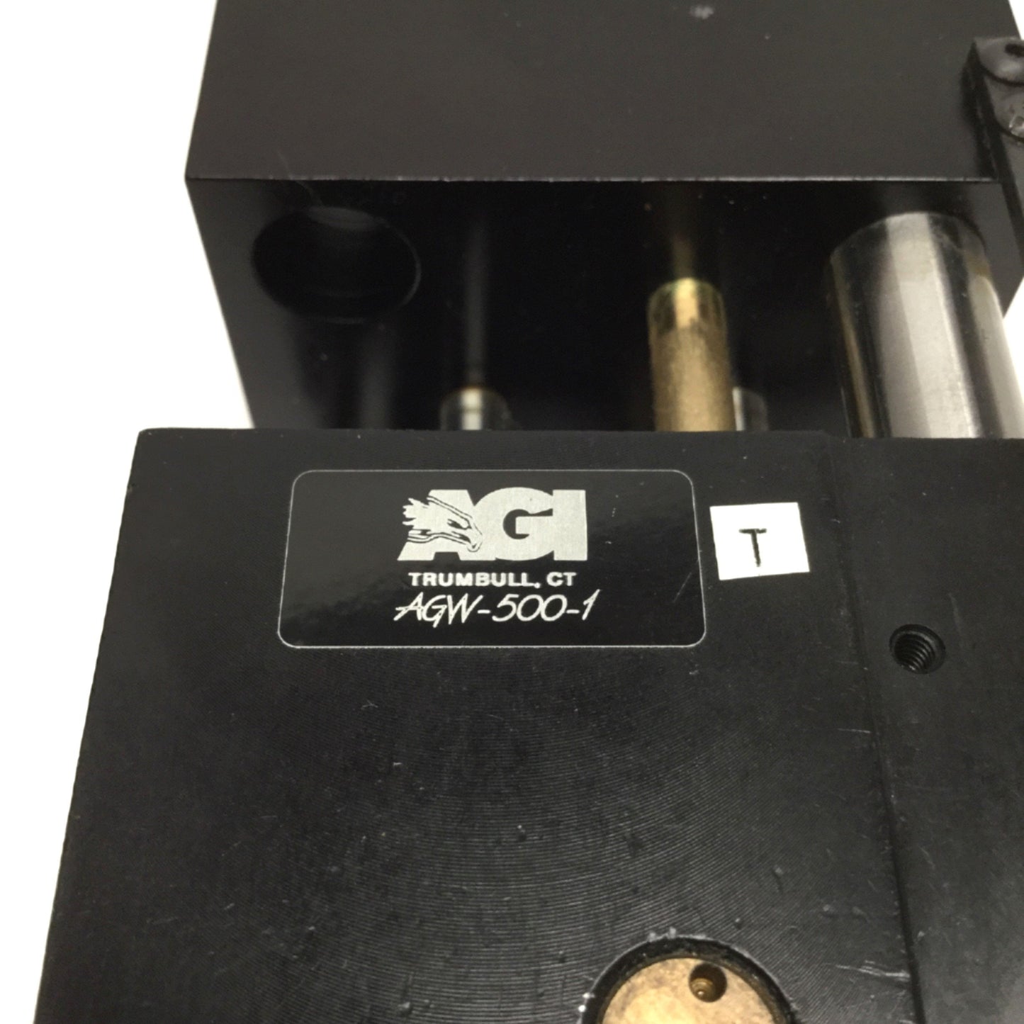 Used AGI AGW-500-1 Wide Body Parallel Jaw Pneumatic Gripper 1.5" Stroke, 120psi, 84lb