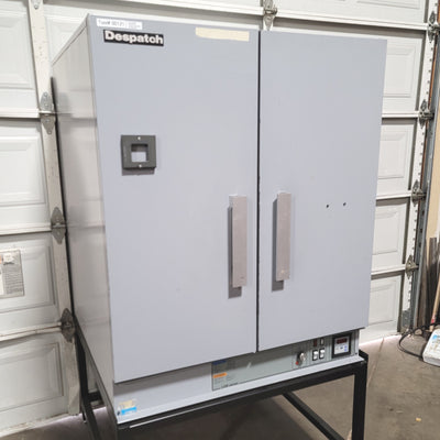 Used Despatch LDB2-27-3 Large Forced Convection Bench-Top Oven 240VAC 1Ph 204°C/400°F
