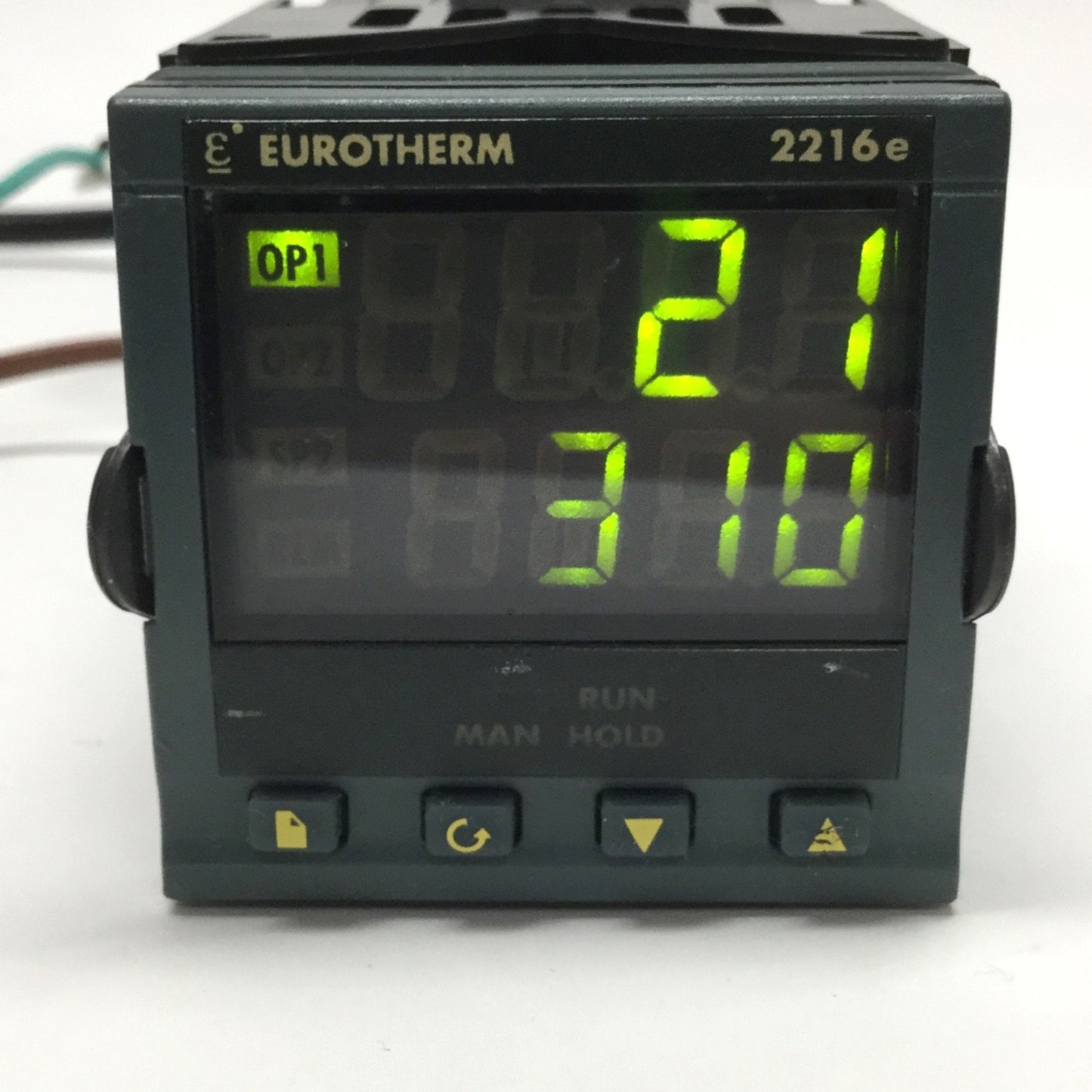 Used Eurotherm 2216E/CC/VH/LH/TC/FH Temperature Controller PID Heat/Cool 100-240VAC