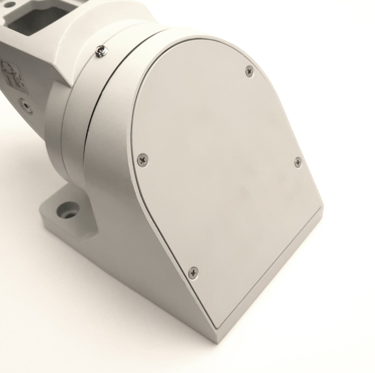 New – Open box Saginaw Controls SCE-SA310IJ Intermediate Joint, 310 Degree Swivel, NEMA Type 12