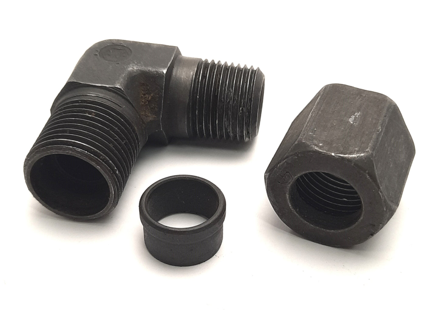 Used Lot of 4 Eaton 7405x8 Weatherhead-Ermeto 90° Elbow 3/8" Pipe to 1/2" Flareless