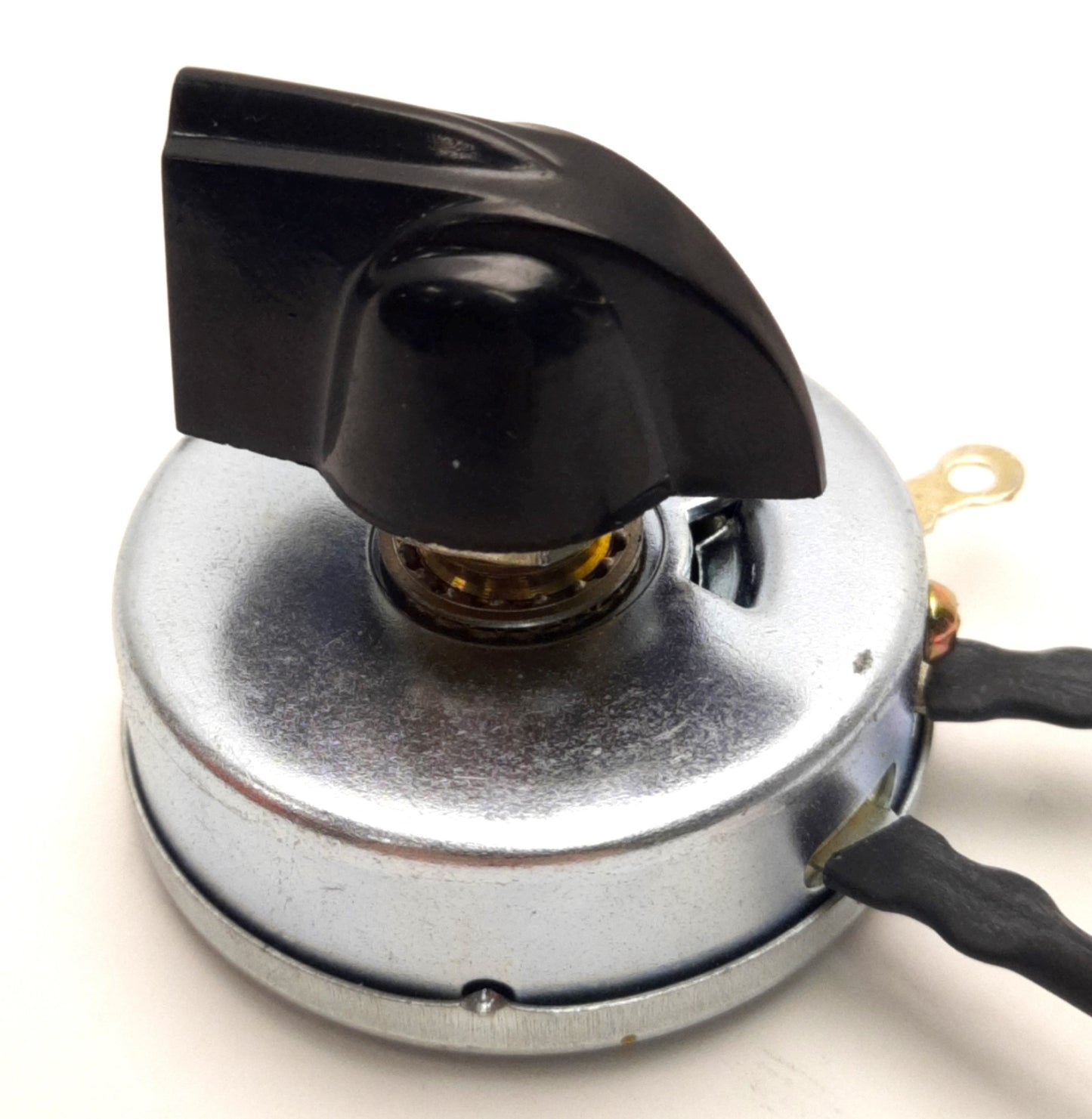 Used Mallory M5MPK Rotary Potentiometer 4W, 5K Ohms, 294° Rotation 0.028A Max w/ Knob